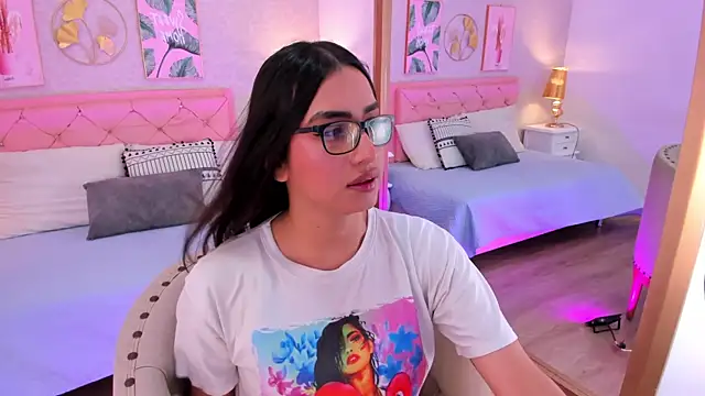 cherrylady 02 online show from April 2026 01:07:02 PM