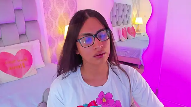 cherrylady 02 online show from March 2026 01:38:02 PM