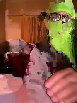 Snapshot of ThrowedWorldWide chatting on November 2025 01:54:01 AM ThrowedWorldWide online show from November 2025 01:54:01 AM