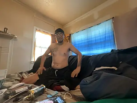 Snapshot of ThrowedWorldWide chatting on January 2026 02:43:02 PM ThrowedWorldWide online show from January 2026 02:43:02 PM