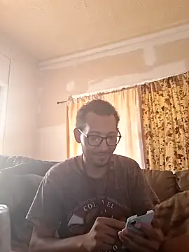 Snapshot of ThrowedWorldWide chatting on November 2025 04:54:01 PM ThrowedWorldWide online show from November 2025 04:54:01 PM