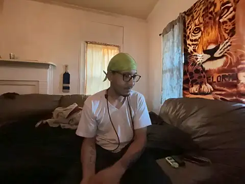 ThrowedWorldWide online show from March 2026 01:04:02 PM