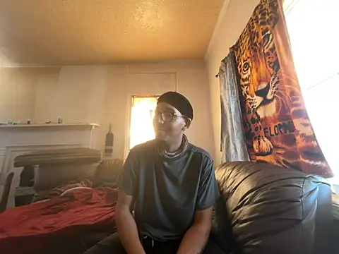 ThrowedWorldWide online show from March 2026 04:04:02 PM