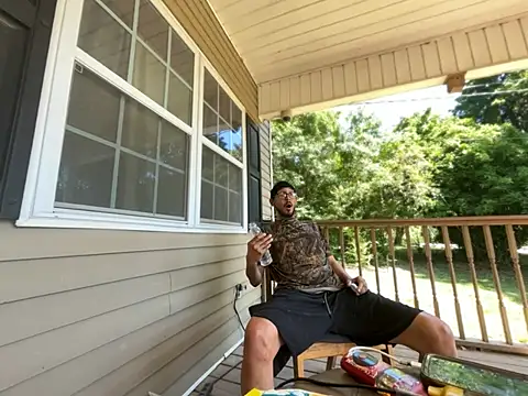 ThrowedWorldWide online show from April 2026 07:08:02 PM