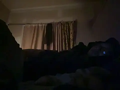 Snapshot of ThrowedWorldWide chatting on November 2025 12:25:01 AM ThrowedWorldWide online show from November 2025 12:25:01 AM