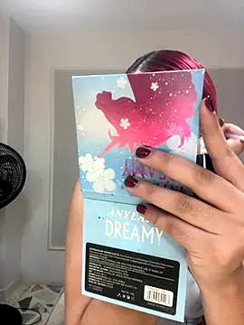 theladymonserrateshow online show from December 2025 12:18:02 PM