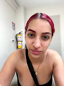 theladymonserrateshow online show from November 2025 11:55:01 AM