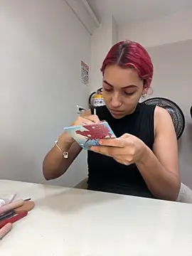 theladymonserrateshow online show from November 2025 11:58:01 AM