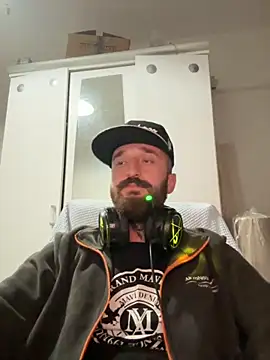 krerem online show from December 2025 05:58:02 PM