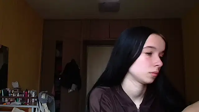 Emilia Light online show from March 2026 07:21:02 AM