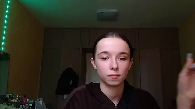 Emilia Light online show from April 2026 10:11:01 AM