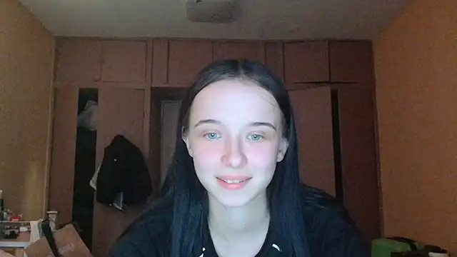 Emilia Light online show from June 2026 04:56:02 PM