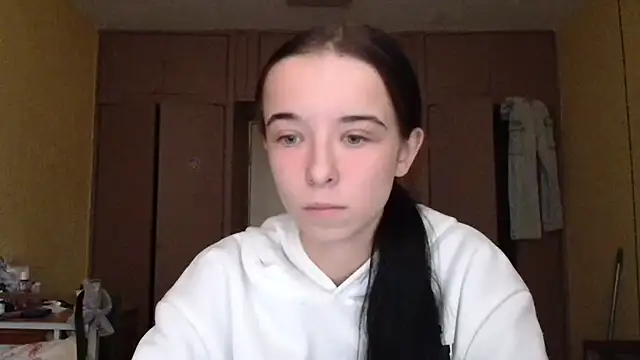 Emilia Light online show from October 2025 07:19:02 AM