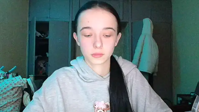 Emilia Light online show from February 2026 07:09:01 AM