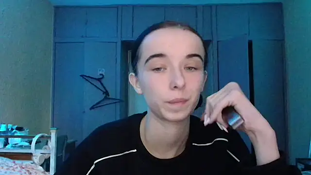 Emilia Light online show from October 2025 08:39:01 AM