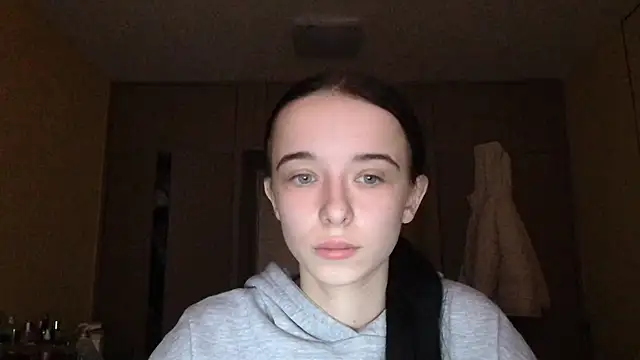 Emilia Light online show from December 2025 09:19:02 AM