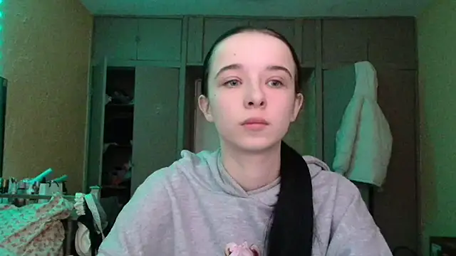 Emilia Light online show from February 2026 06:35:01 AM