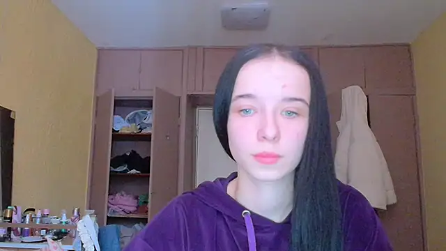 Emilia Light online show from January 2026 08:07:01 AM