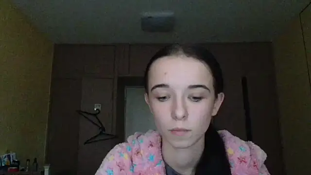 Emilia Light online show from October 2025 06:26:02 AM