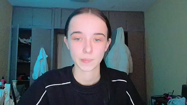 Emilia Light online show from February 2026 08:24:02 AM