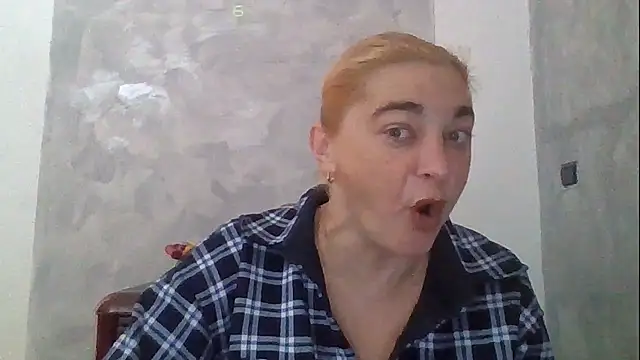 GoldenAngelMilf online show from January 2026 09:05:01 AM