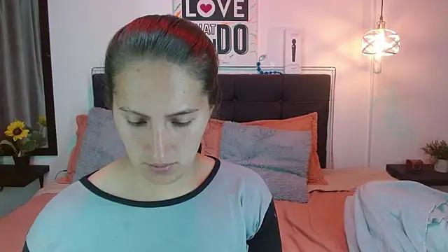 Snapshot of Sharon_10_ chatting on October 2025 01:53:02 AM Sharon 10  online show from October 2025 01:53:02 AM