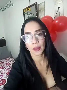 YaraDuartee online show from February 2026 01:50:02 AM