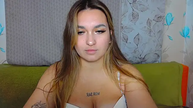 YourEmily xx online show from October 2025 11:02:02 AM