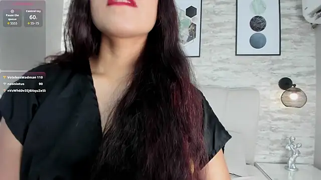 ashlye collins online show from November 2025 07:14:01 PM