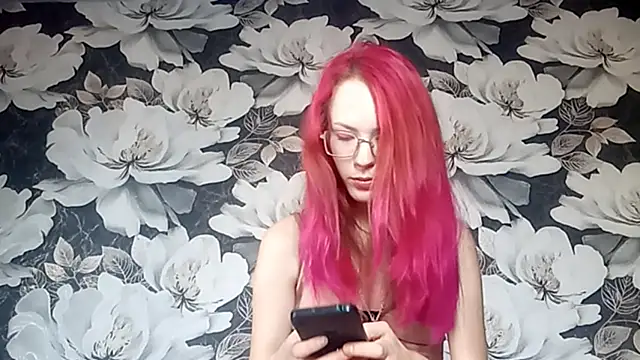 LiaCusson online show from October 2025 01:51:01 AM