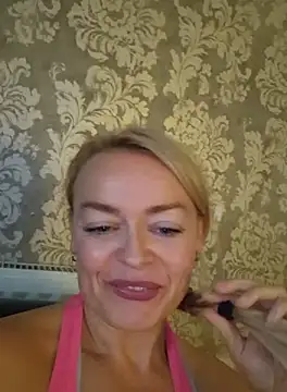 Snapshot of demidelightfulxx chatting on September 2025 04:46:01 PM demidelightfulxx online show from September 2025 04:46:01 PM