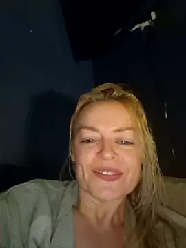 Snapshot of demidelightfulxx chatting on October 2025 08:08:01 PM demidelightfulxx online show from October 2025 08:08:01 PM