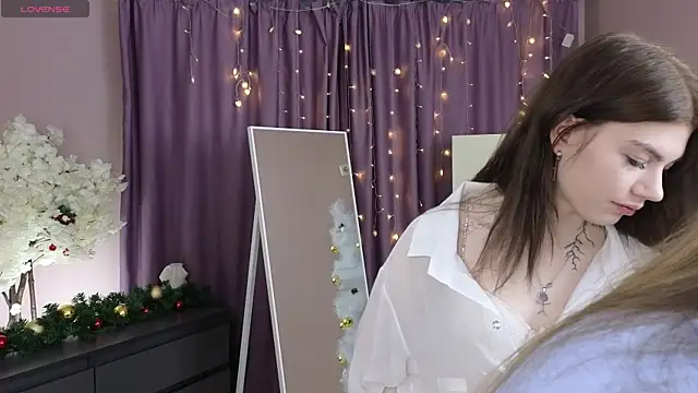 TwixieGuo online show from January 2026 10:21:01 AM