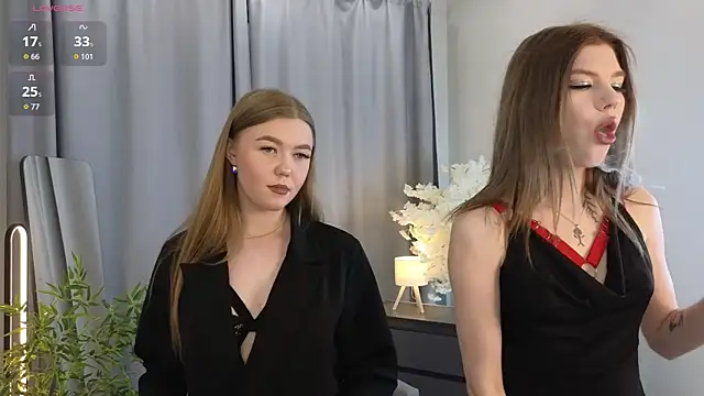 TwixieGuo online show from November 2025 10:16:02 AM