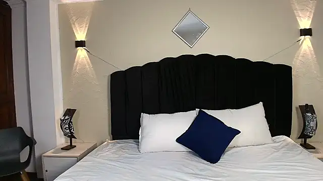 GabySweett  online show from October 2025 11:44:01 AM