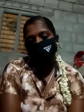 Tamil Hot Sandy online show from October 2025 04:59:01 PM