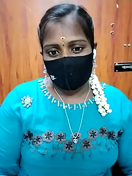 Tamil Hot Sandy online show from February 2026 04:41:01 PM