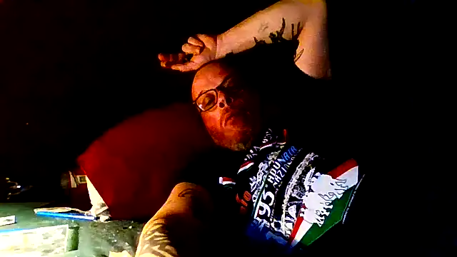 Snapshot of ilmilanese76 chatting on February 2026 02:33:01 AM ilmilanese76 online show from February 2026 02:33:01 AM