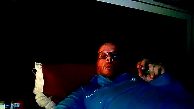 Snapshot of ilmilanese76 chatting on February 2026 02:23:02 AM ilmilanese76 online show from February 2026 02:23:02 AM