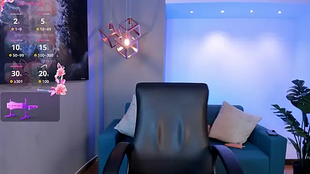 Snapshot of Caroline_Millerr chatting on December 2025 07:57:02 PM Caroline Millerr online show from December 2025 07:57:02 PM