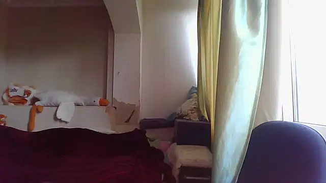 Snapshot of QueenMomyS chatting on October 2025 10:14:01 AM QueenMomyS online show from October 2025 10:14:01 AM