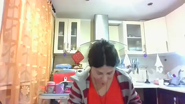 QueenMomyS online show from October 2025 08:06:02 PM