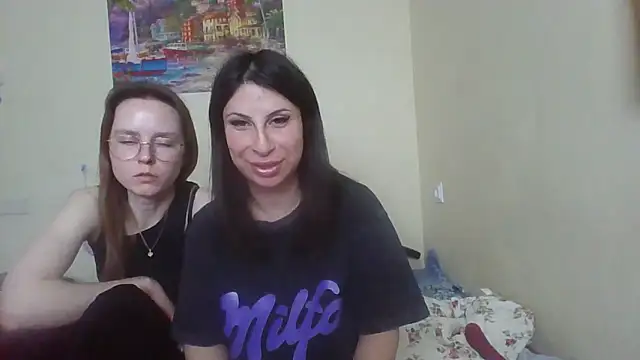 QueenMomyS online show from May 2026 12:41:01 PM