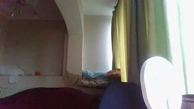 Snapshot of QueenMomyS chatting on December 2025 06:26:02 AM QueenMomyS online show from December 2025 06:26:02 AM