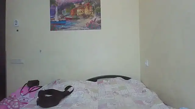QueenMomyS online show from June 2026 08:30:01 PM