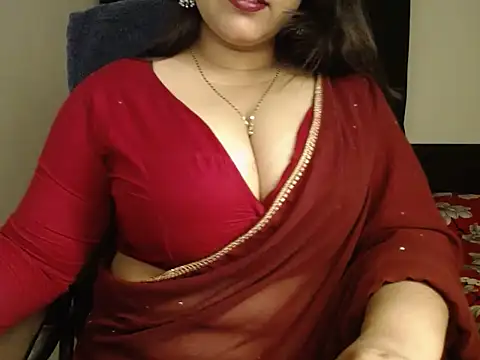 Queen Homaira online show from February 2026 02:31:02 AM