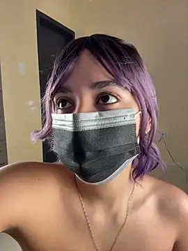 Capricho 01 online show from November 2025 06:47:02 PM