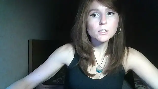 Snapshot of Arivonne chatting on February 2026 06:18:01 PM Arivonne online show from February 2026 06:18:01 PM