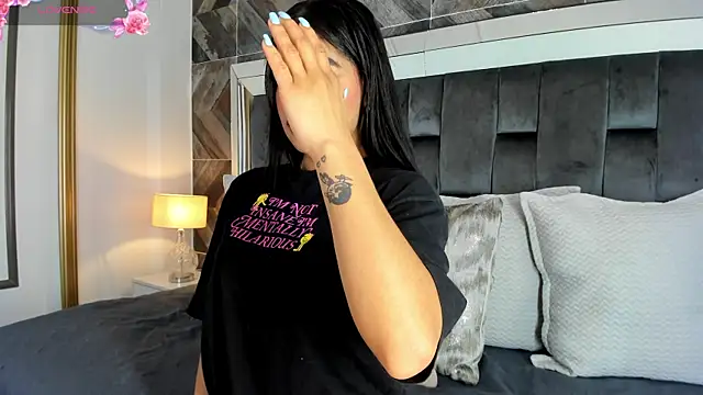 NaylaGrey online show from February 2026 11:32:02 AM