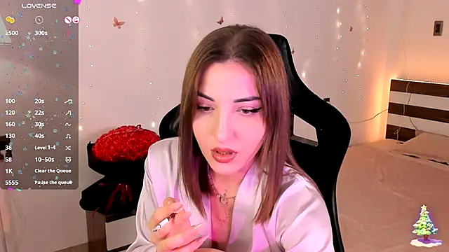 AmyVilvet  online show from December 2025 06:42:02 PM